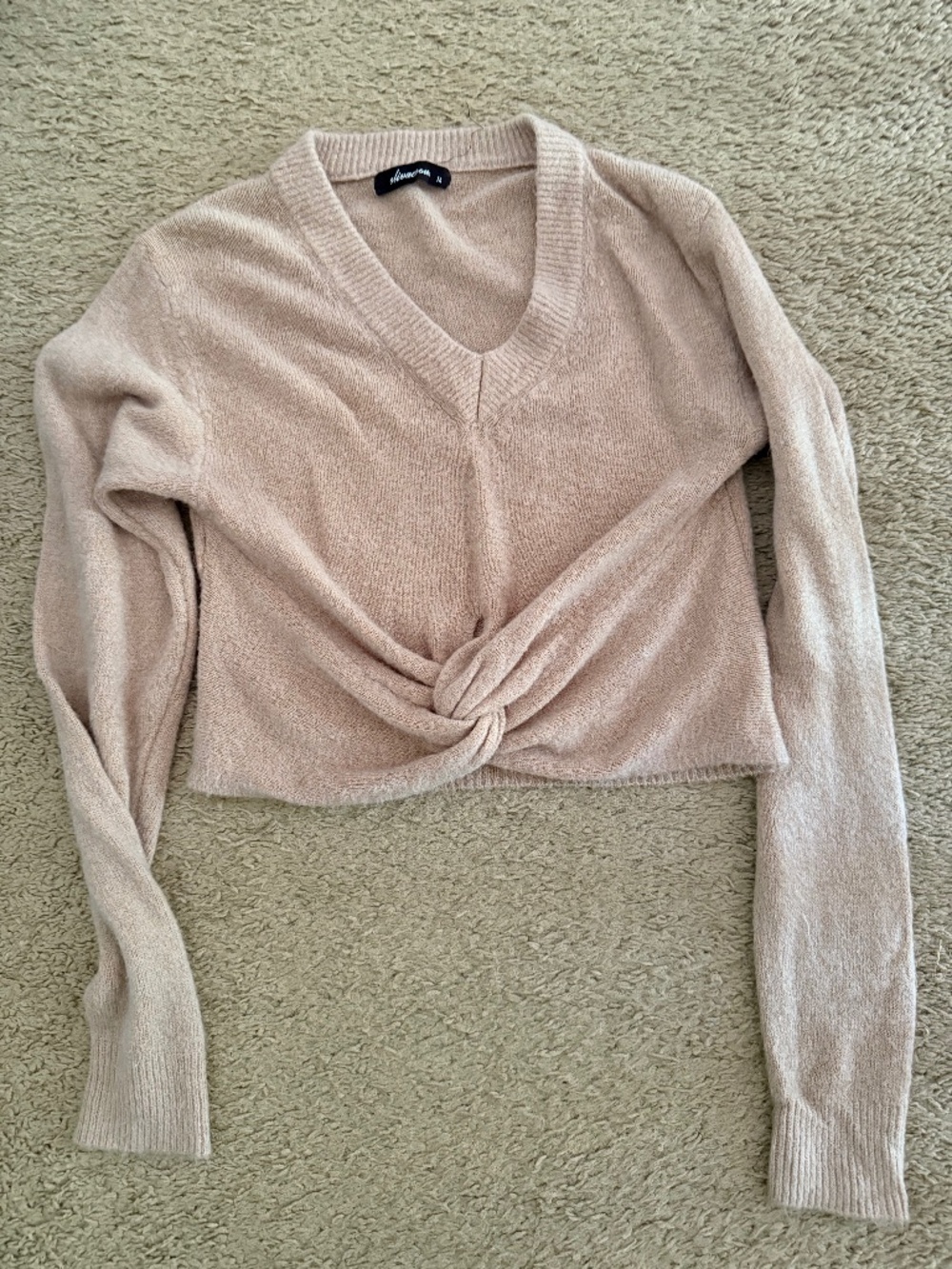 Long sleeve crop sweater medium